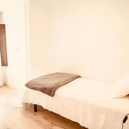 Torre De La Vela 2 *